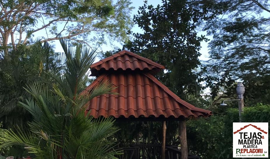 Tejas y Madera Plástica Costa Rica Madera y Postes Plásticos, Teja